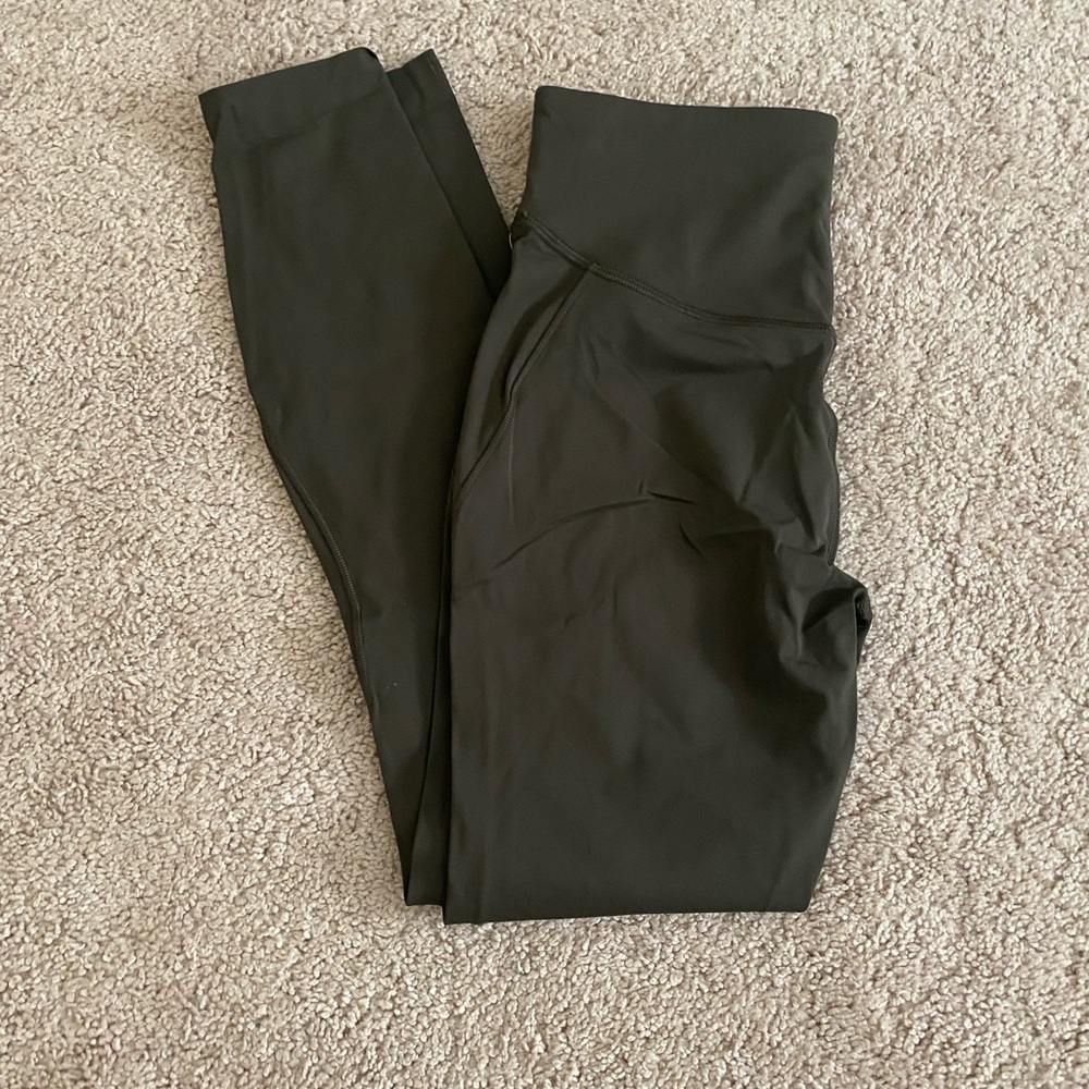 Lululemon base pace leggings
